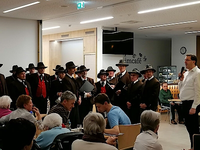 Auftritt des Ellmauer Männerchors am 4. Adventsonntag