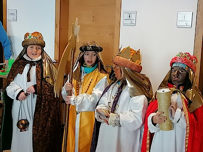 Besuch der Sternsinger am Dreikönigstag