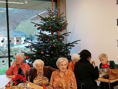 Bewohnerweihnachtsfeier im Pflegeheim Scheffau