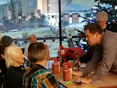 Bewohnerweihnachtsfeier im Pflegeheim Scheffau