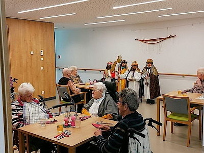 Besuch der Sternsinger am Dreikönigstag