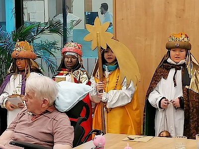 Besuch der Sternsinger am Dreikönigstag