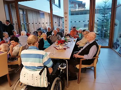 Bewohnerweihnachtsfeier im Pflegeheim Scheffau