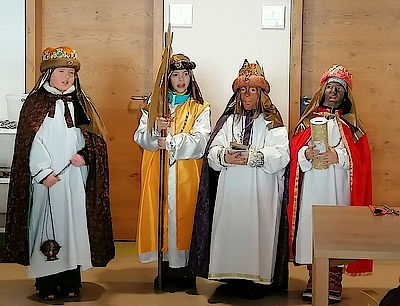 Besuch der Sternsinger am Dreikönigstag