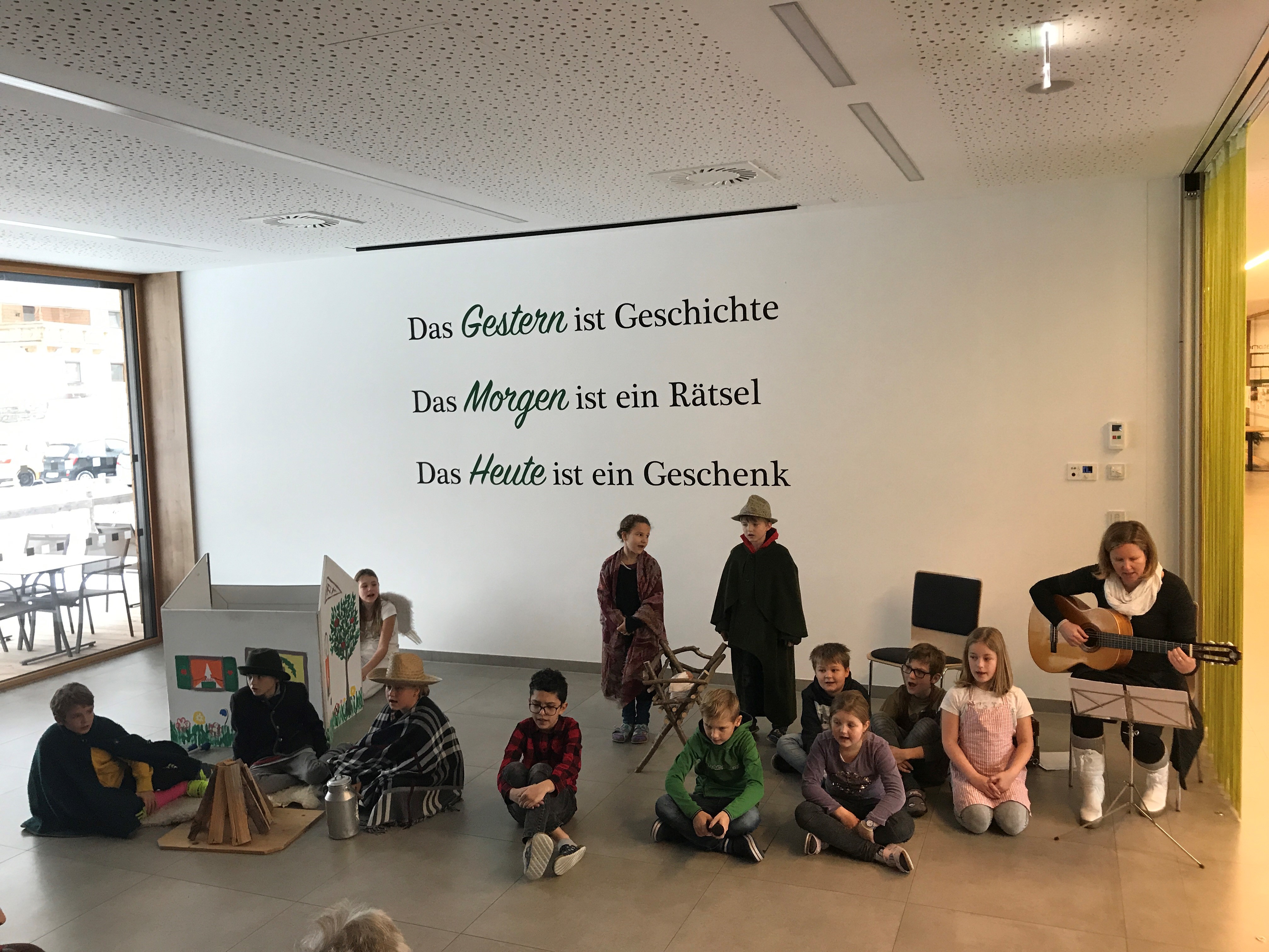 Krippenspiel der Volksschule Scheffau