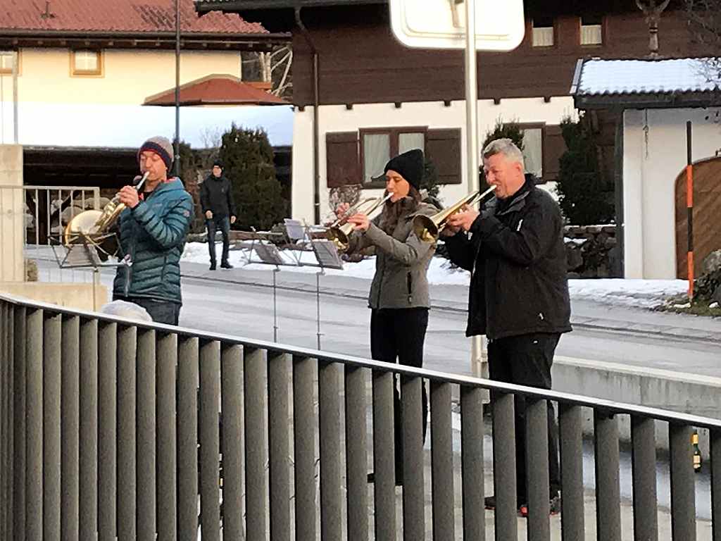Besuch der Scheffauer Weisenbläser Besuch der Scheffauer Weisenbläser
